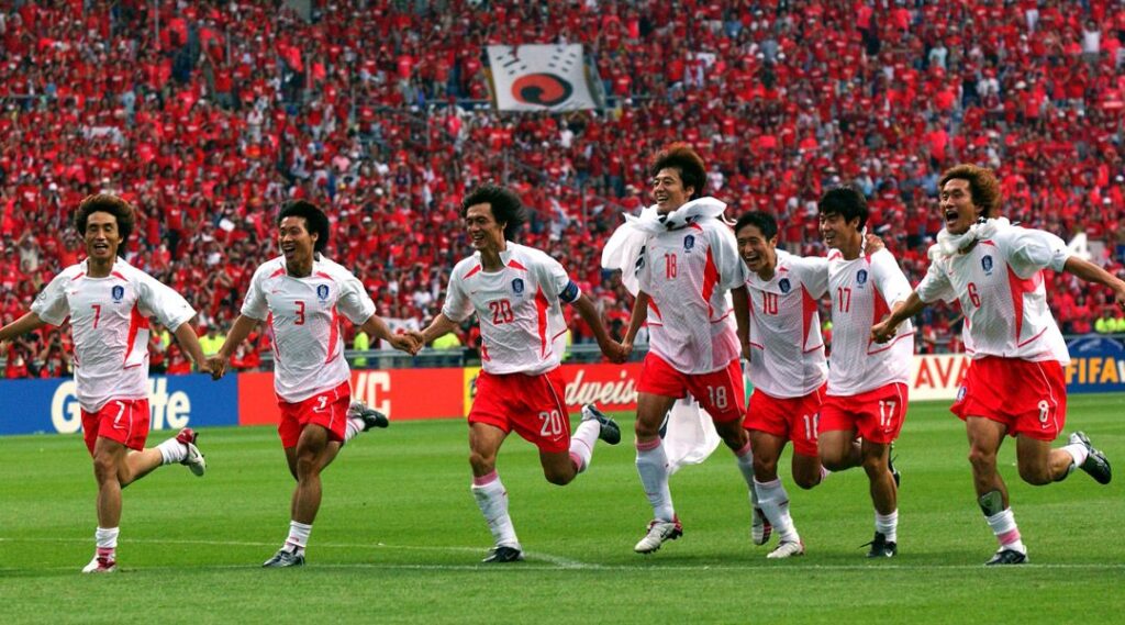 Hàn Quốc gây sốc khi vào đến bán kết ở WC 2002 trên sân nhà