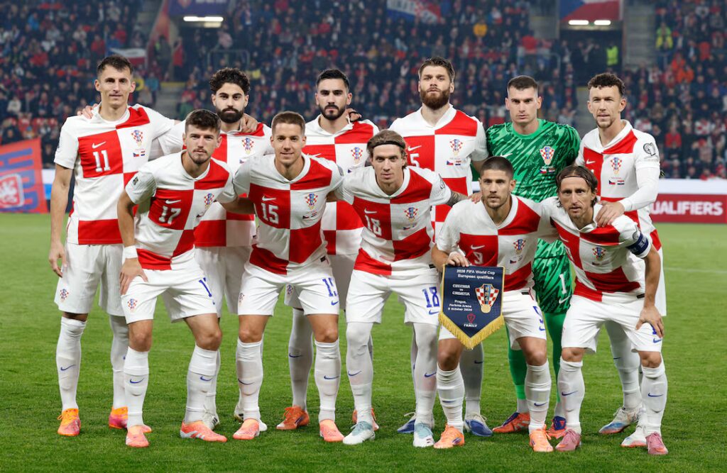 Đội hình nhiều sao số khủng gồm Luka Modric và Ivan Perisic cũng không thể hạ được CH Séc