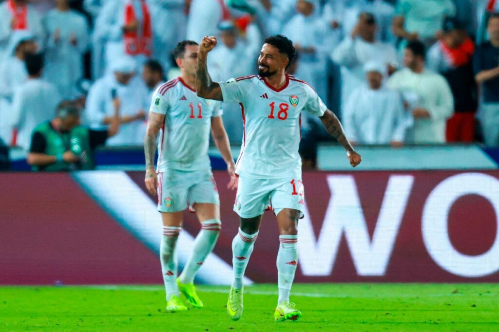 UAE ngược dòng hạ Oman để tiến gần hơn vé dự VCK WC 2026
