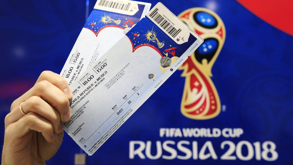 Vé World Cup 2026 tăng kịch nóc: Fan bóng đá khóc thét